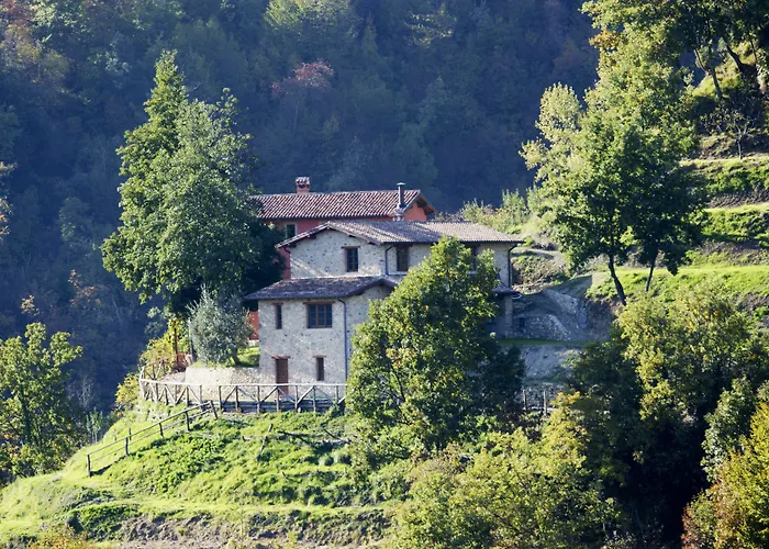 Le Scope Фермерский дом Molazzana