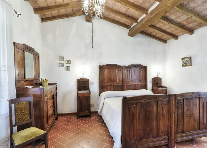 Le Scope Фермерский дом Molazzana